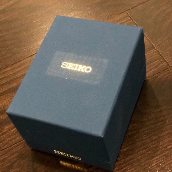 Men's Seiko Watch - Picture 2 of 2